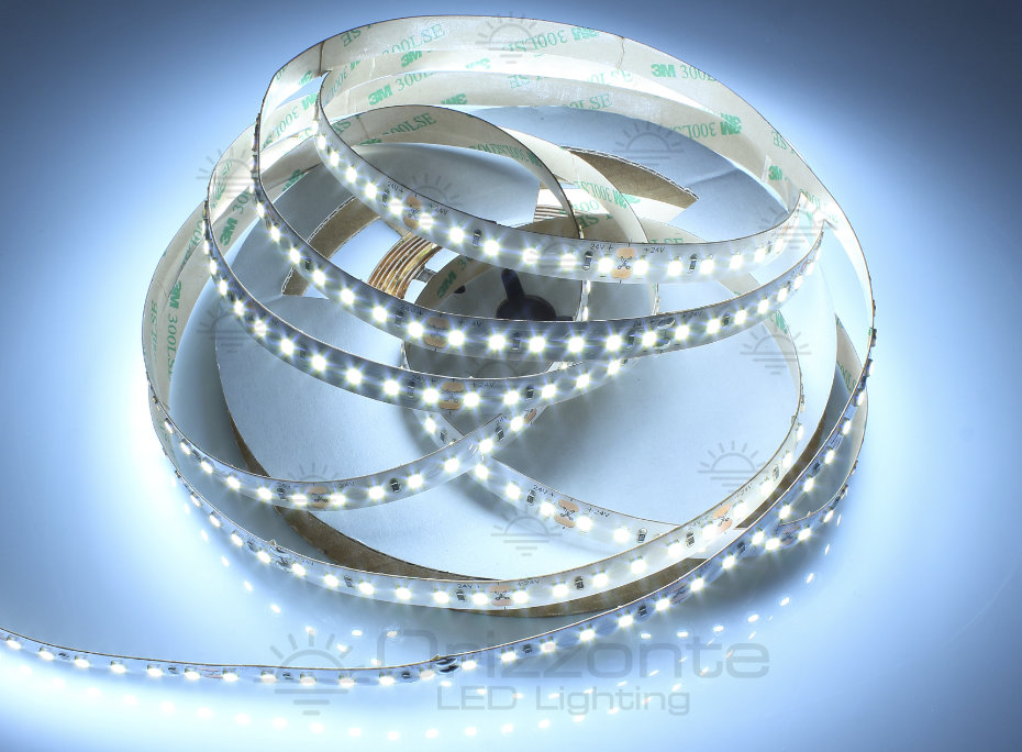Striscia led 2835 24V IP20 6500K 3 step 120led/m